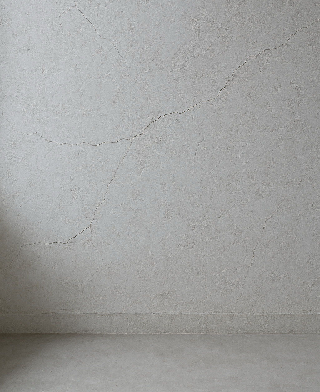 تشخیص ترک و ناهمواری دیوار با نور زاویه‌دار